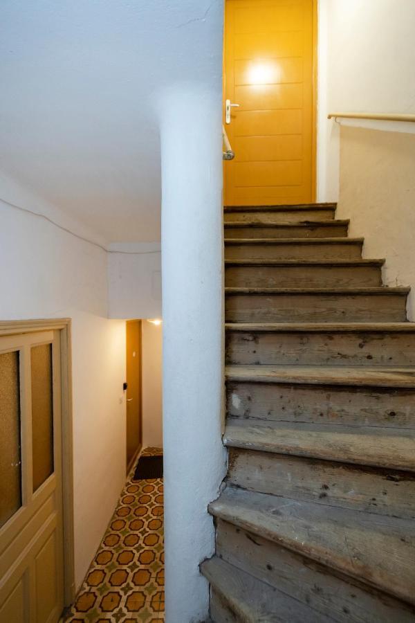 Les Appartements Du Roi De Rome - Hypercentre Ajaccio Аячо Екстериор снимка